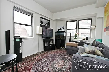 Rented by City Connections Realty