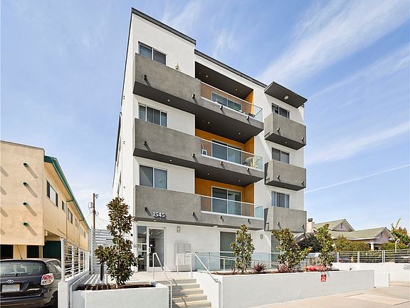 2nd image of 1545 S Fairfax Ave