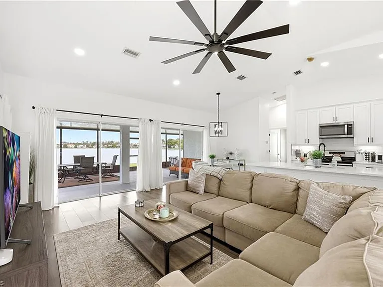 7287 Mill Pond Cir — Photo 8