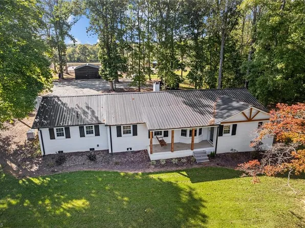 16 Wrenn Culberson Rd, Siler City, NC 27344