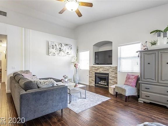 4th image of 2100 Gravel Hill St Unit 207
