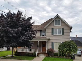 121 Washington St APT 2, Marine City, MI 48039