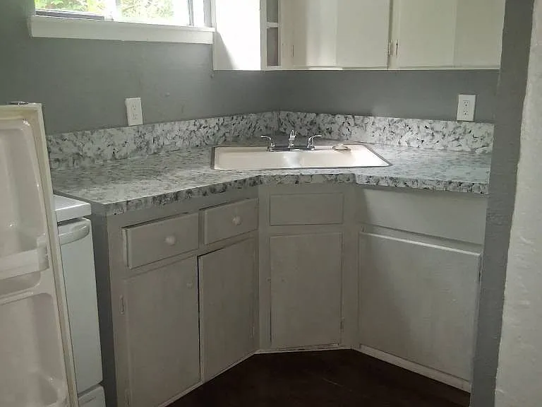 416 E Dunn Ave #1 — Photo 6