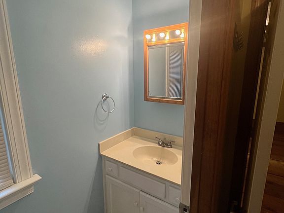 main floor half bath