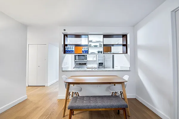 Rented by Bold New York | media 63