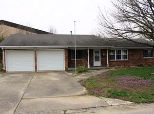 7944 Ridgemont Dr, Newburgh, IN 47630