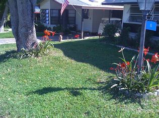 5 Key West Dr, Leesburg, FL 34788