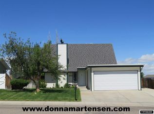 1012 Carriage Ln, Casper, WY 82609