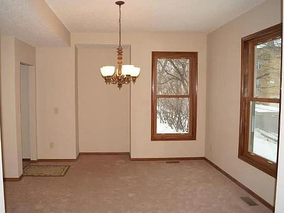 4th image of 3500 Harriet Ave