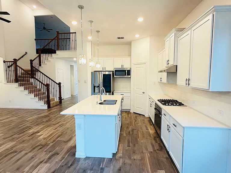 7324 Black Cherry Ln — Photo 12