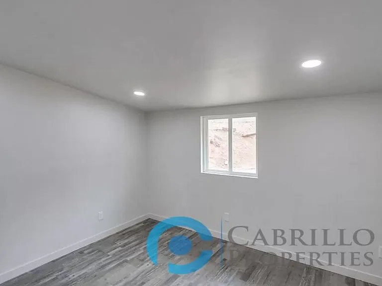 407 Idaho Ave #A — Photo 10