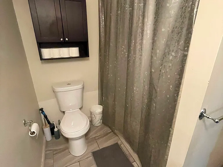 267 Mackie Pl #2 — Photo 8