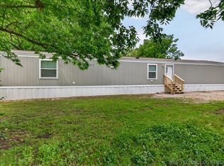 306 W Cherokee St, Delaware, OK 74027