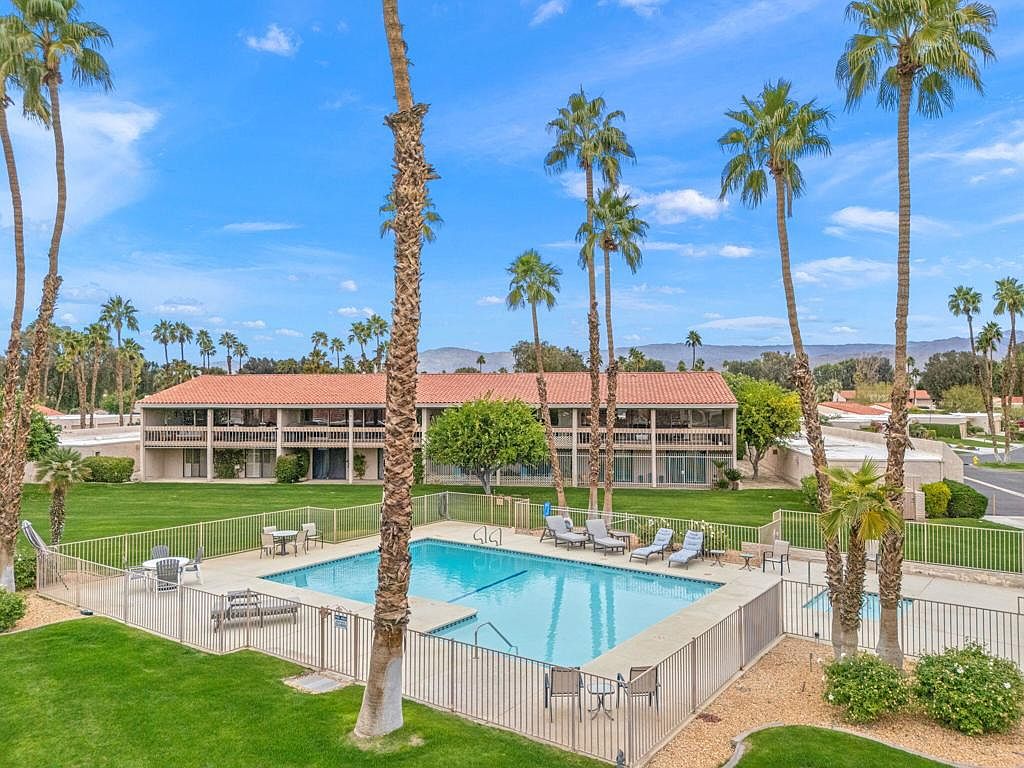 43337 Lacovia Dr