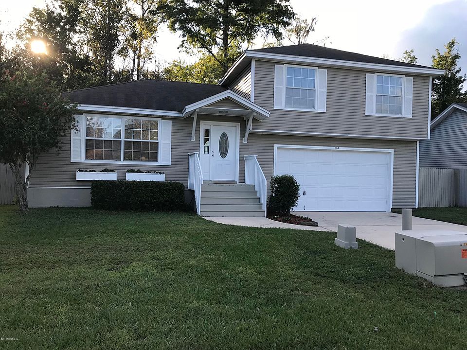 1st image of 1164 Buccaneer Blvd