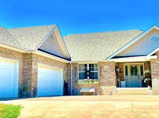 1630 N Marzelle Dr, Joplin, MO 64801