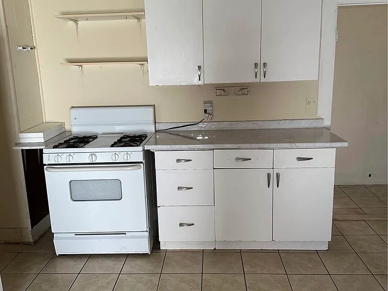 113 Bassett St #3 — Photo 9