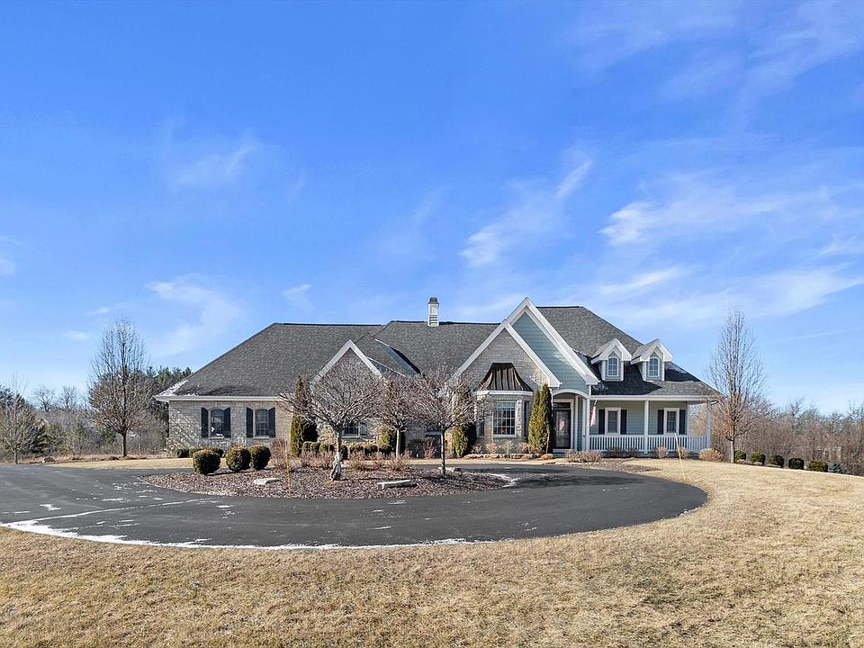 1st image of 2918 Moelter DRIVE