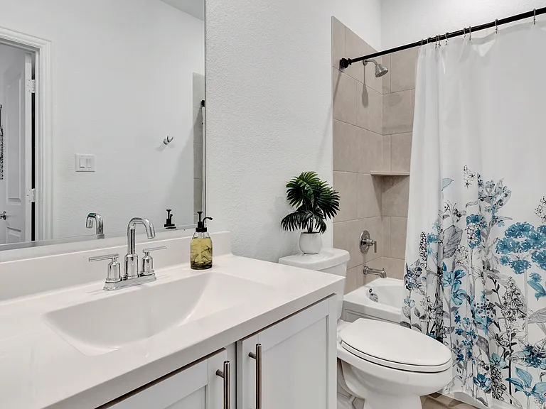 Master Bath 2