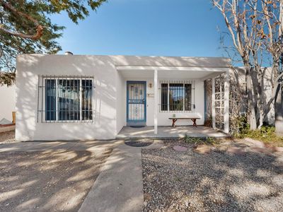 929 Palomas Dr SE, Albuquerque, NM, 87108