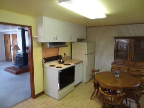 3rd image of 6720 S C St