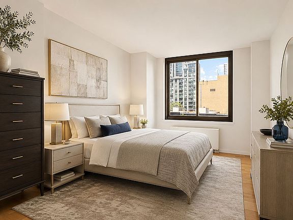 3rd image of 515 E 72nd St APT 5R