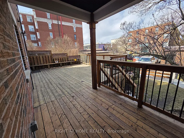 20 Teddington Park Ave #1 — Photo 34