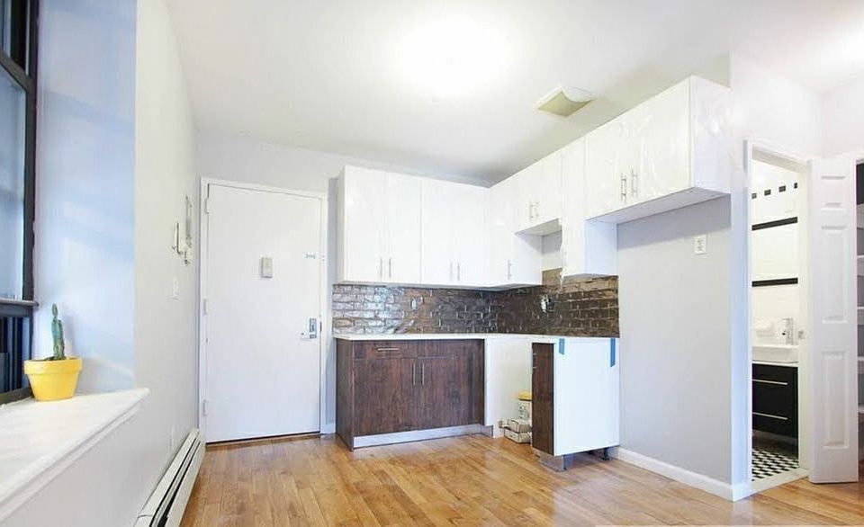 1st image of 45 Melrose St APT 1B