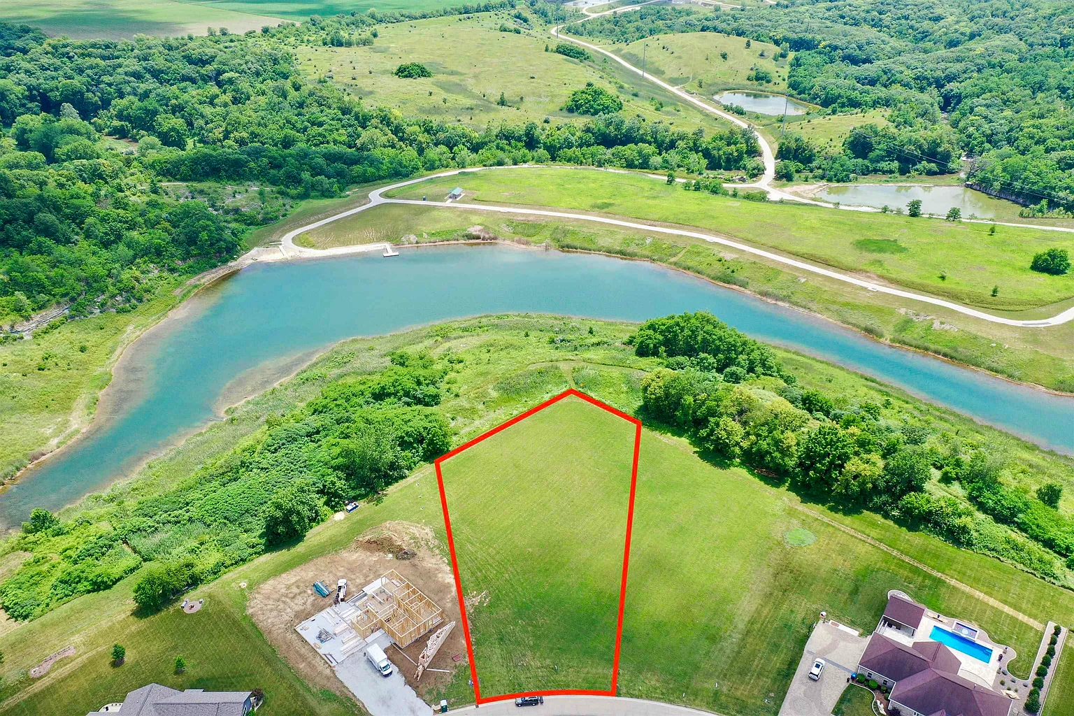 LOT 15 Vermilionvue Trce photo 1