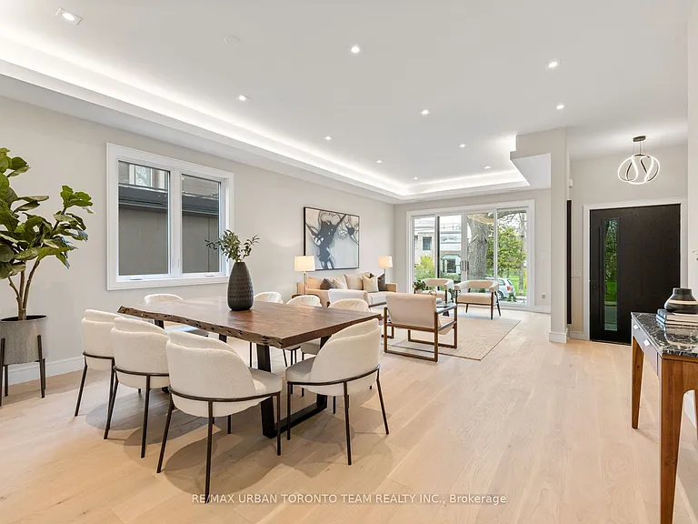 4 Drake Cres — Photo 6
