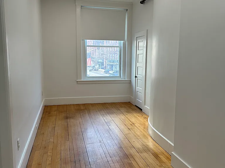 4 Elliot St #2 — Photo 10