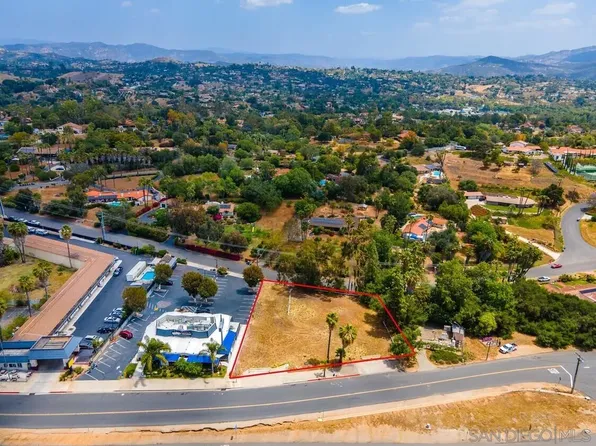 2690 S Escondido Blvd #152-16-00, Escondido, CA 92025