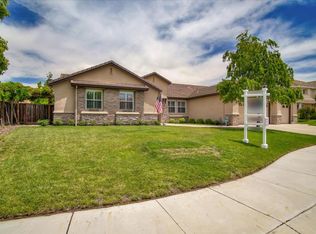 941 Stone Bridge Trl, Hollister, CA