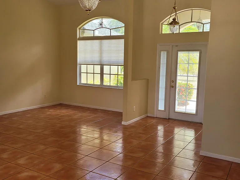 2706 SE Eagle Dr — Photo 7
