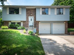 2321 Anndel Ct, Grove City, OH 43123