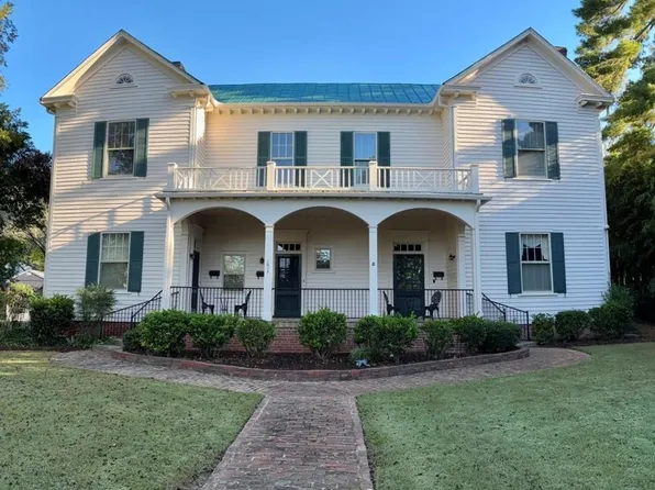 1014 Irish St, South Boston, VA 24592