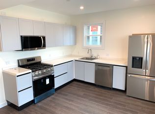 80 Adams St FLOOR 3, Dorchester, MA 02122