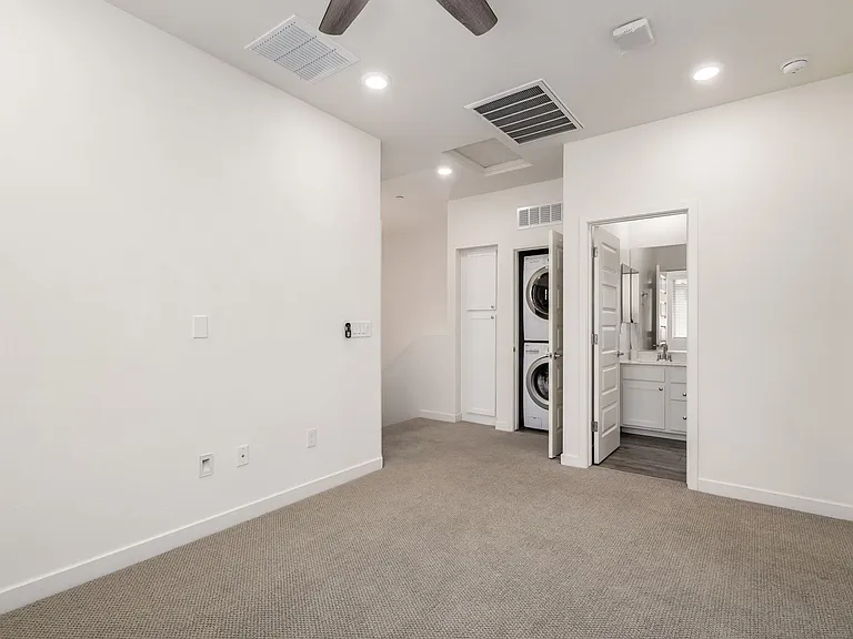 2720 S Decatur Dr #102 — Photo 20