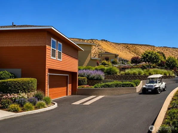 9213 Crescent Bar Road NW #C-01, Quincy, WA 98848