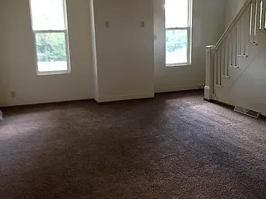 3 bed, 1.5 bath, 1552 sqft, $1,595 — Photo 4
