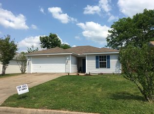 1302 Lo Mar St, Bentonville, AR 72712