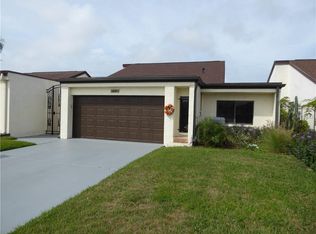 5715 Hamilton Harbor Dr, New Port Richey, FL 34652