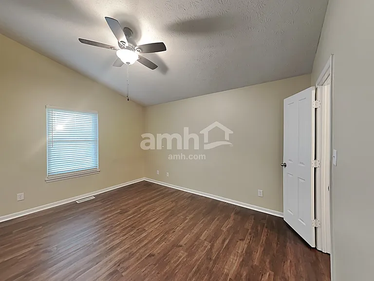 136 Brooks Bnd — Photo 10