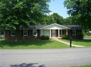 402 Gracy Ave, Smyrna, TN 37167