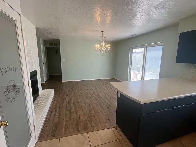 1117 Georgene Dr NE — Photo 5