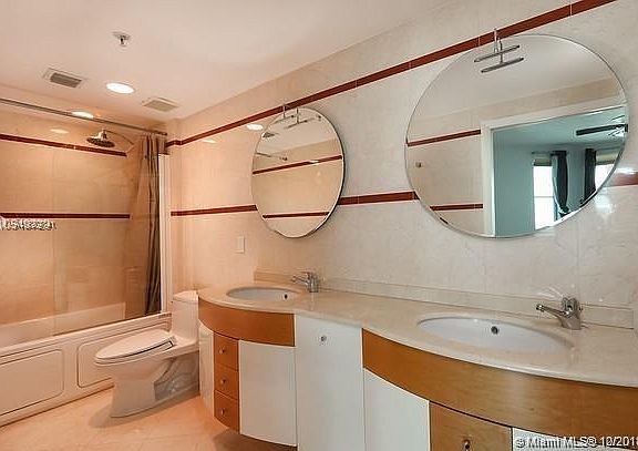 5th image of 110 Washington Ave #24