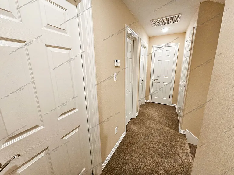 9907 Landry Dr — Photo 14
