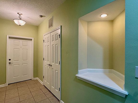 3rd image of 6488 White Blossom Cir