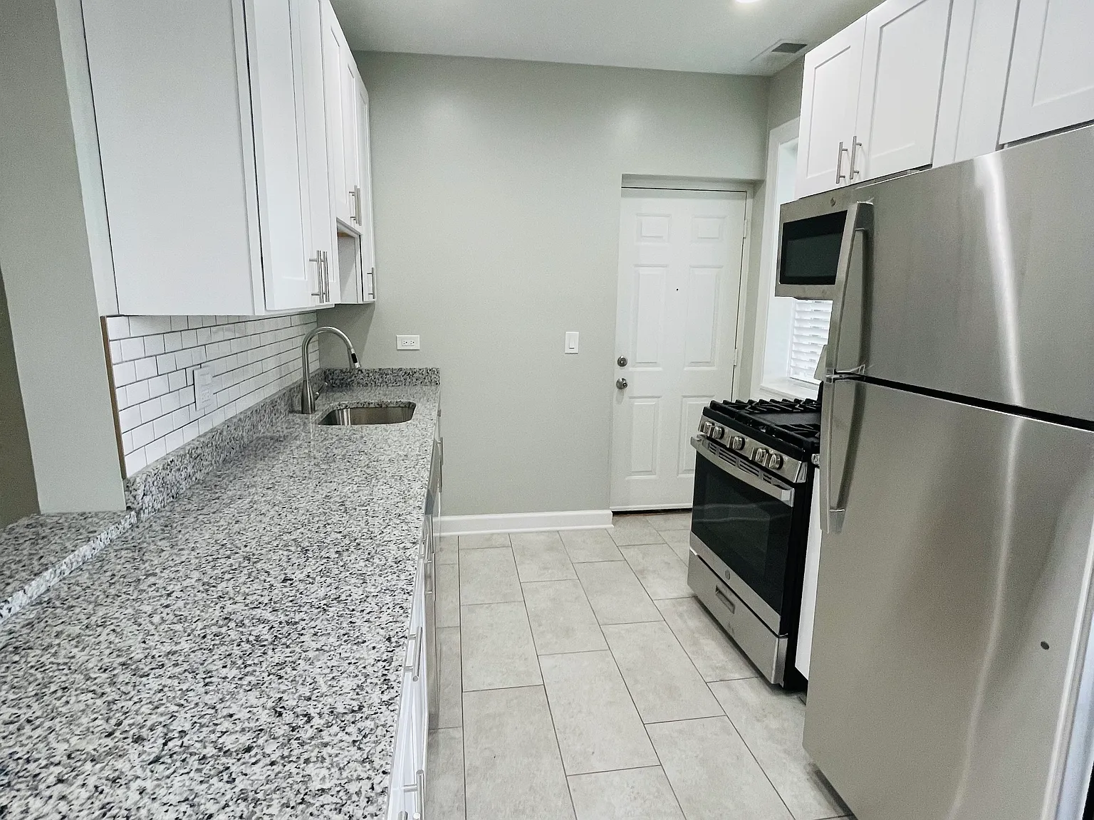 1 bed, 600 sqft, $1,495 — Photo 2