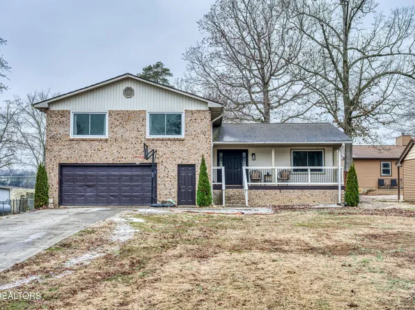 1429 Glenwood Dr, Maryville, TN 37803